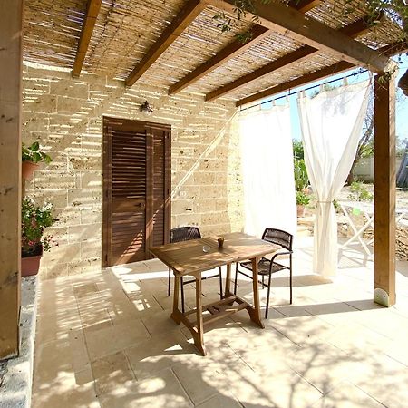 Le Stanze Di Ray - Salento Homes Borgagne Exteriör bild