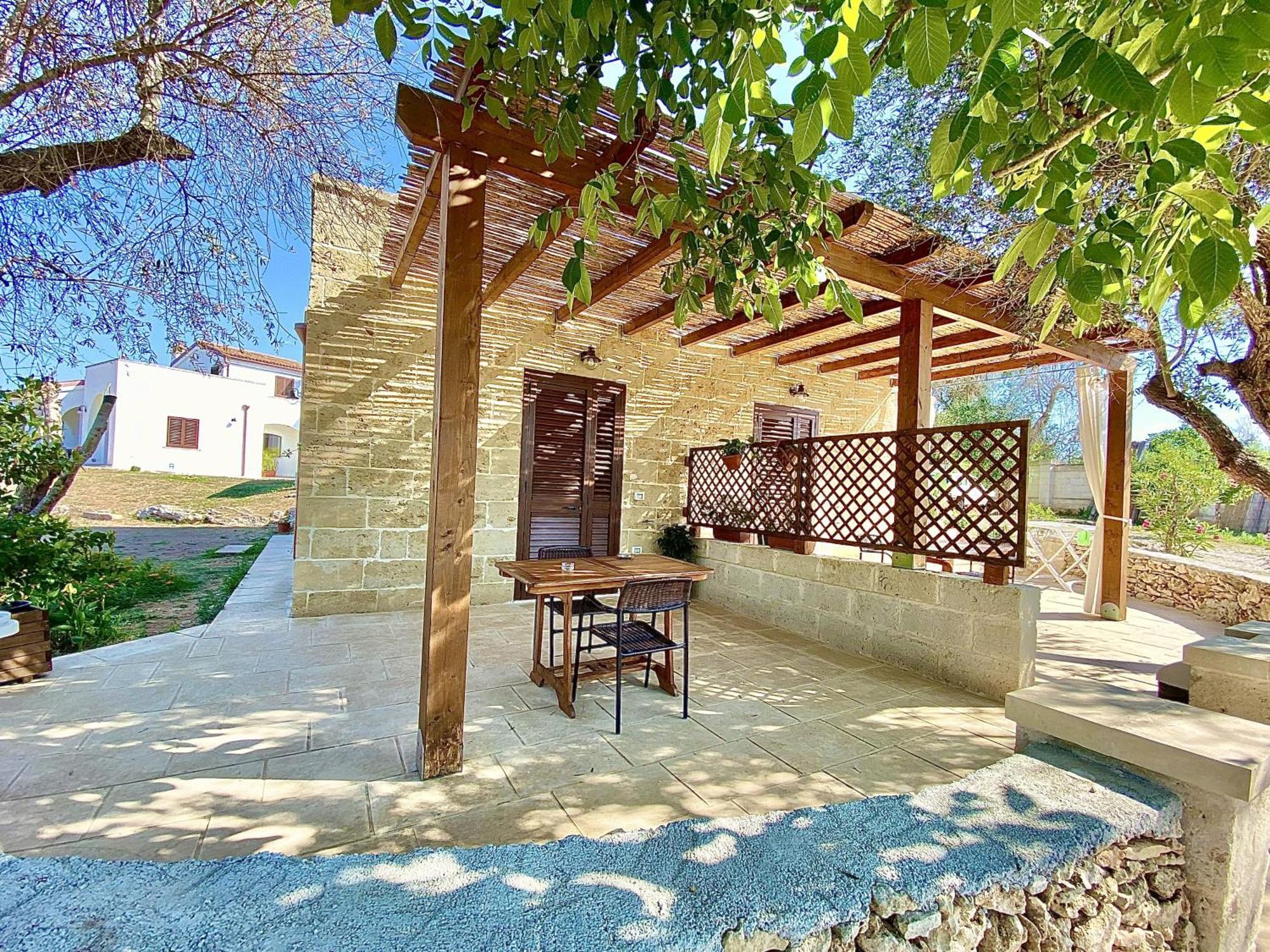 Le Stanze Di Ray - Salento Homes Borgagne Exteriör bild